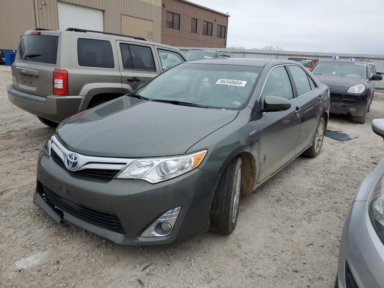 TOYOTA CAMRY HYBR 2012