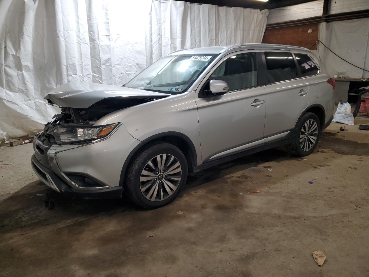 MITSUBISHI OUTLANDER 2019
