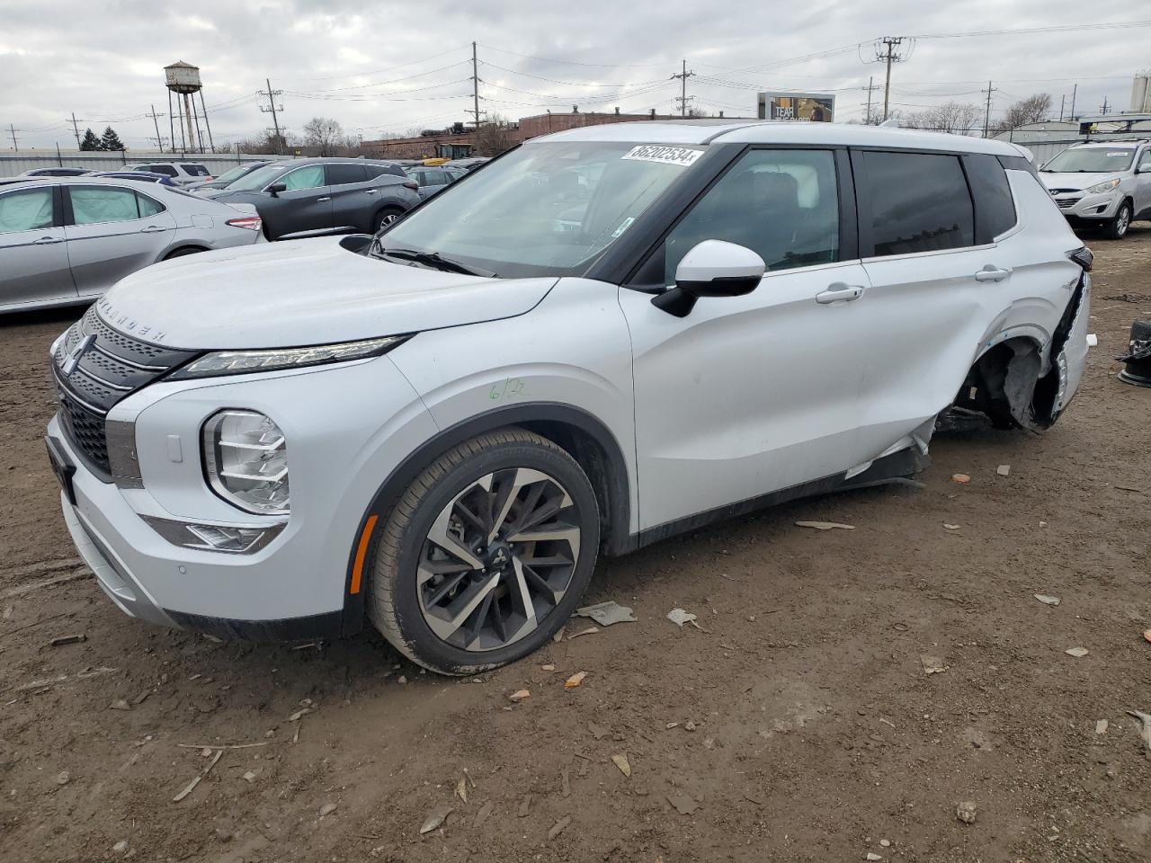 MITSUBISHI OUTLANDER 2024