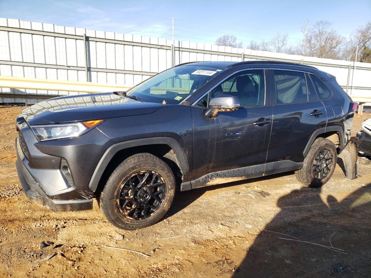 TOYOTA RAV4 XLE 2020