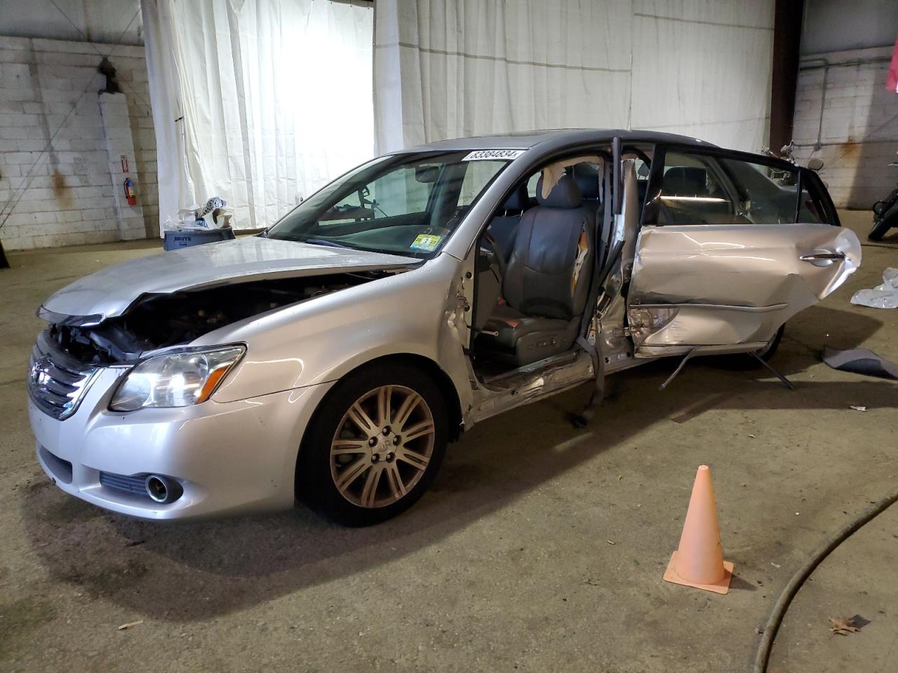 TOYOTA AVALON XL 2008