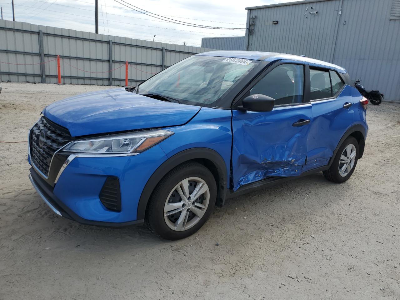 NISSAN KICKS S 2024
