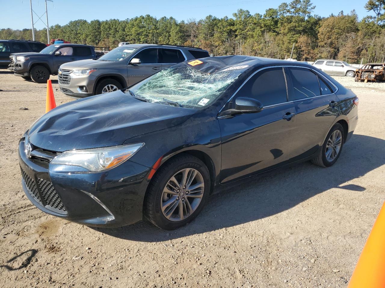 TOYOTA CAMRY 2017