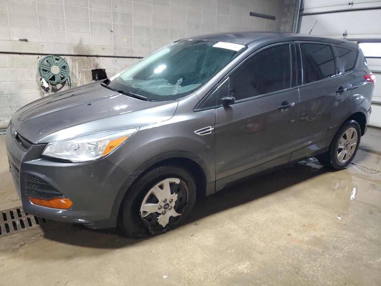 FORD ESCAPE S 2015