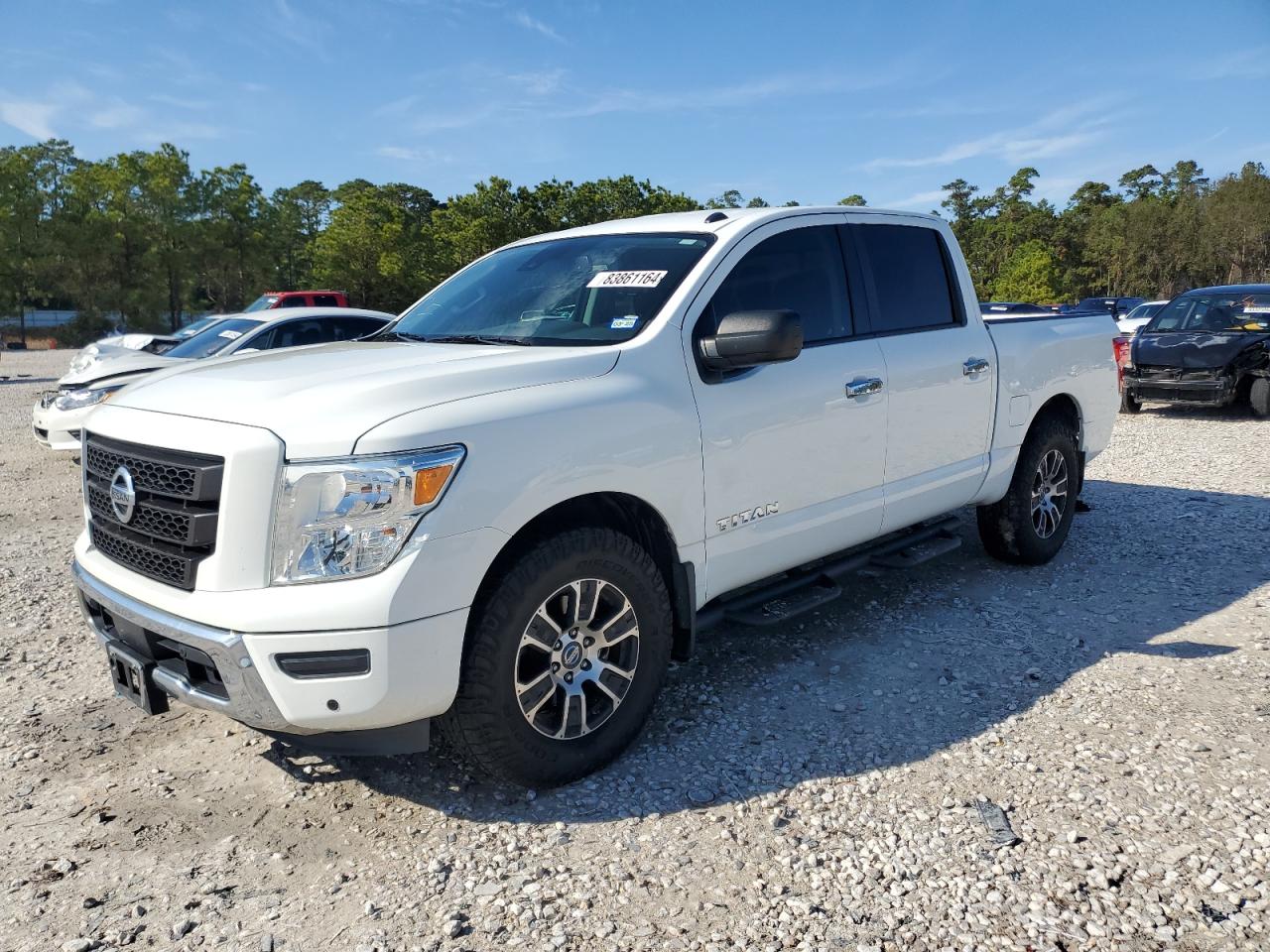 NISSAN TITAN SV 2021