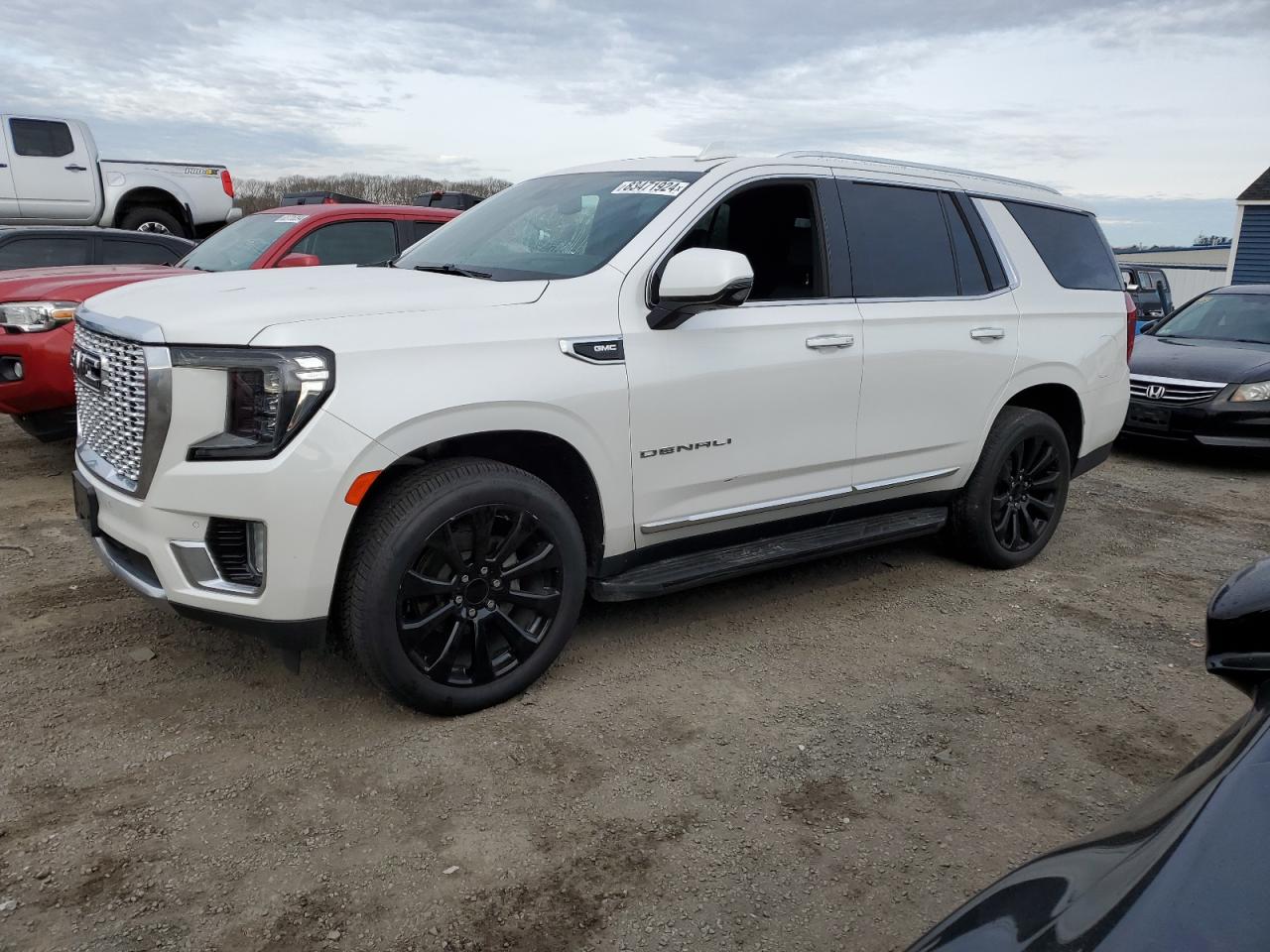 GMC YUKON DENA 2021