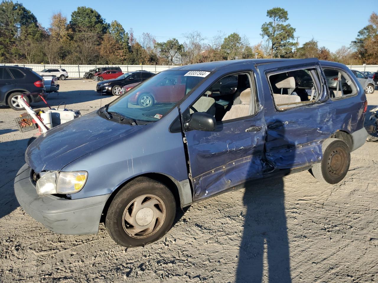 TOYOTA SIENNA CE 2000