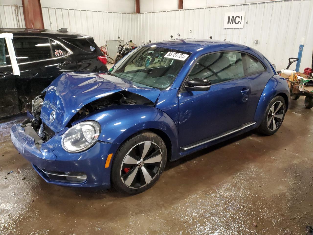 VOLKSWAGEN BEETLE TUR 2013