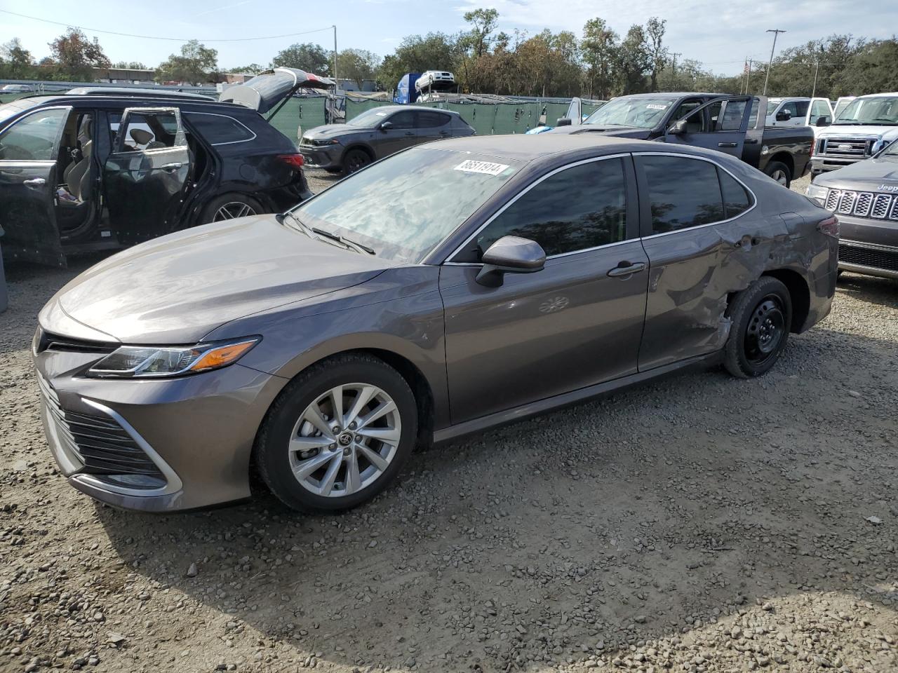 TOYOTA CAMRY LE 2022