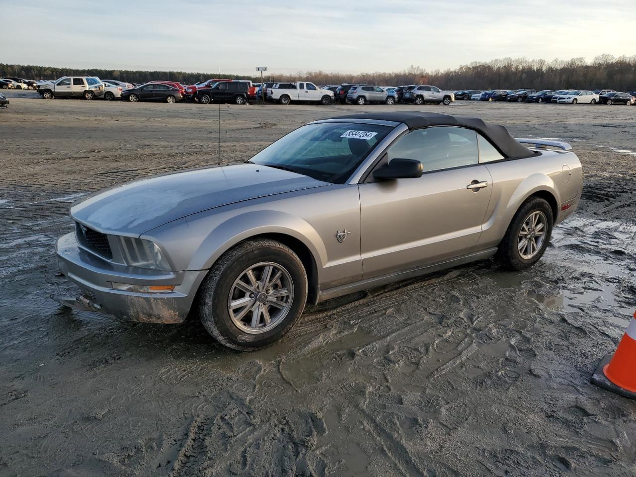 FORD MUSTANG 2009