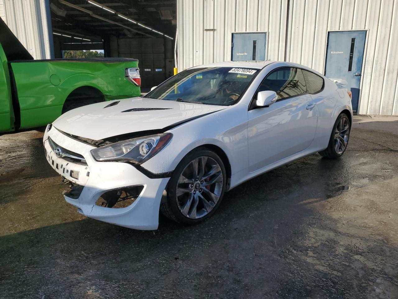 HYUNDAI GENESIS CO 2015