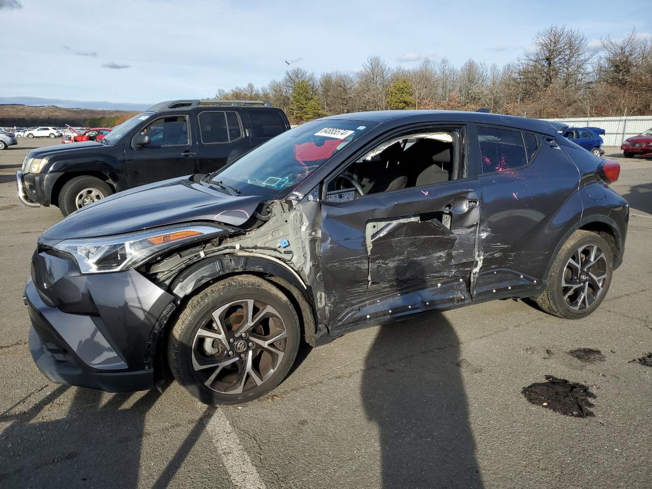 TOYOTA C-HR XLE 2019