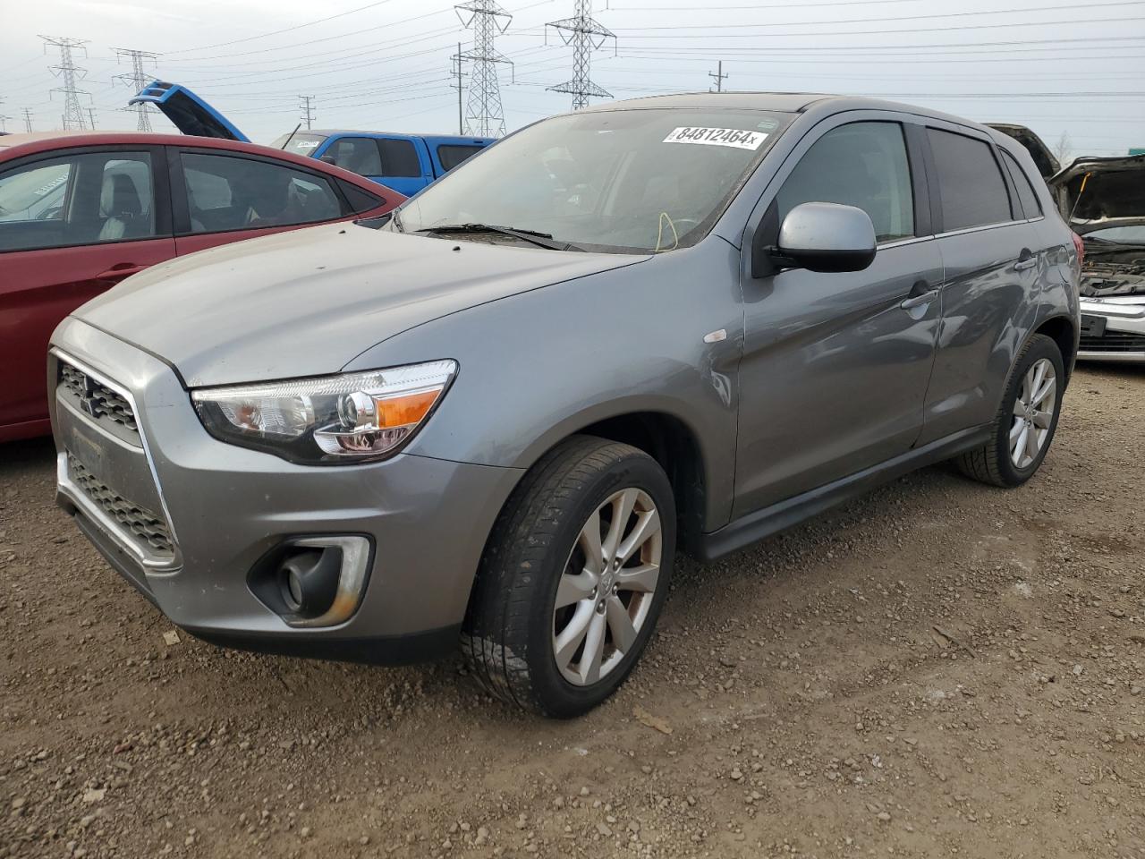 MITSUBISHI OUTLANDER 2015