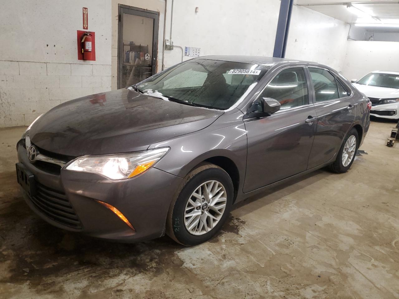 TOYOTA CAMRY LE 2017