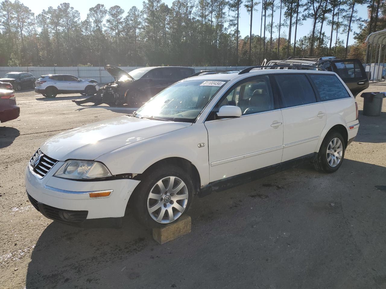 VOLKSWAGEN PASSAT GLS 2003
