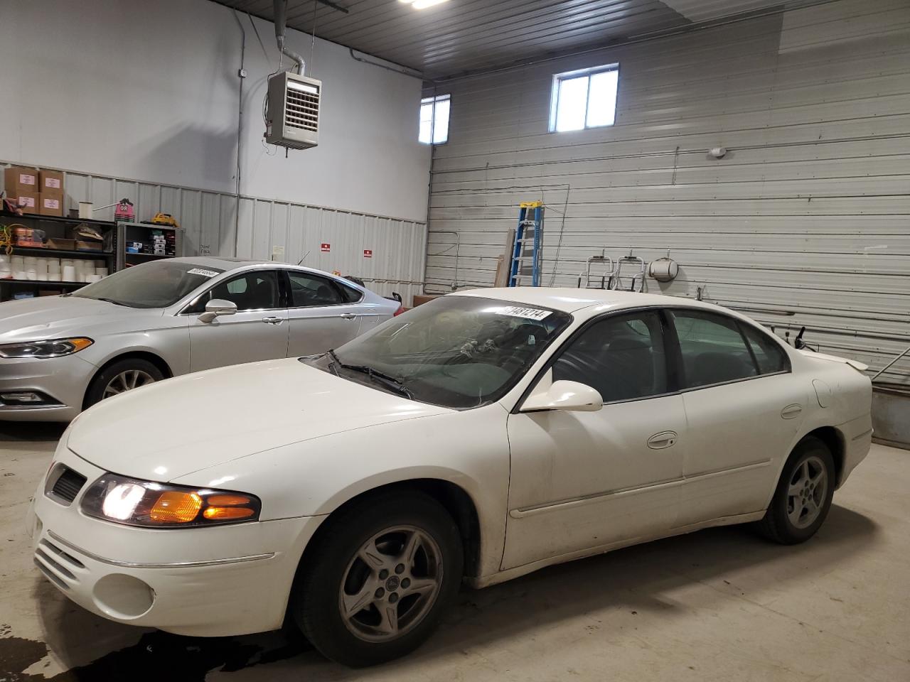 PONTIAC BONNEVILLE 2001