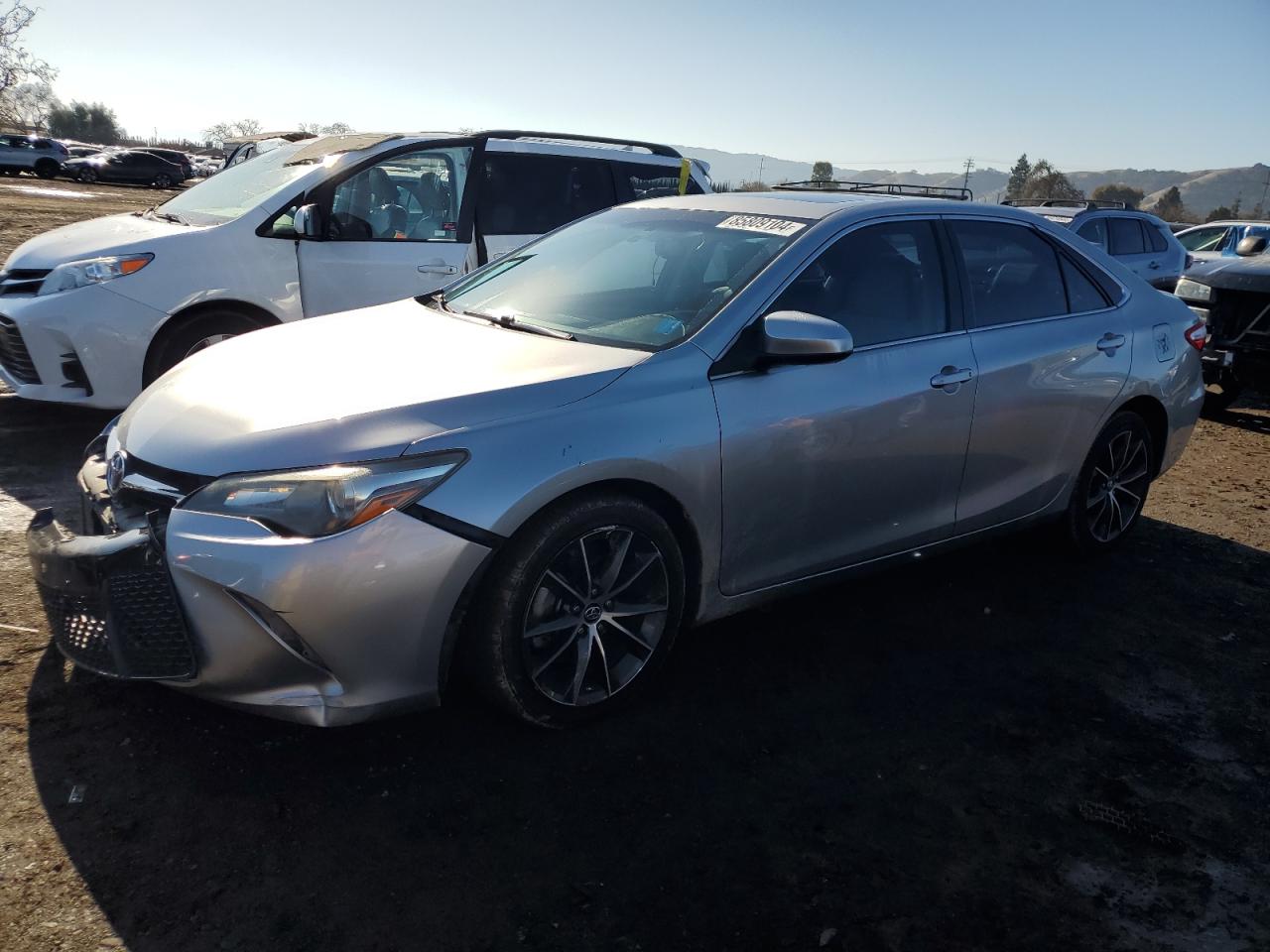 TOYOTA CAMRY LE 2015