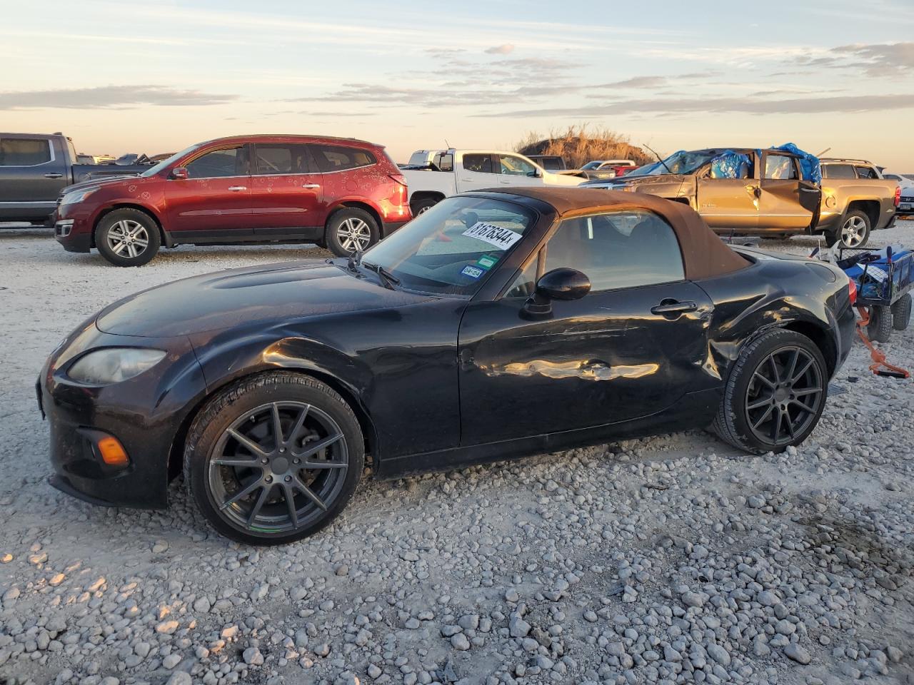 MAZDA MX-5 MIATA 2015
