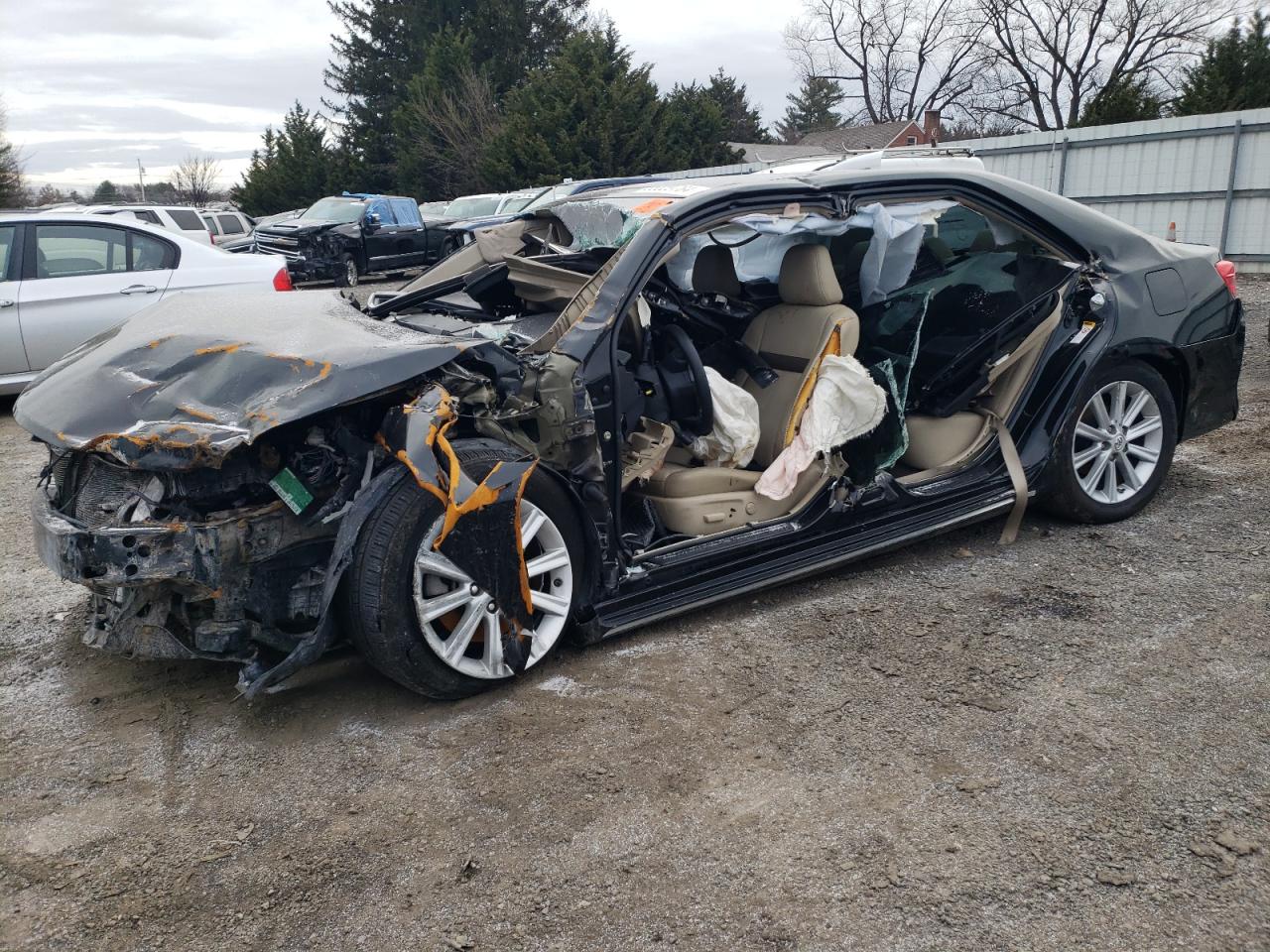TOYOTA CAMRY L 2014