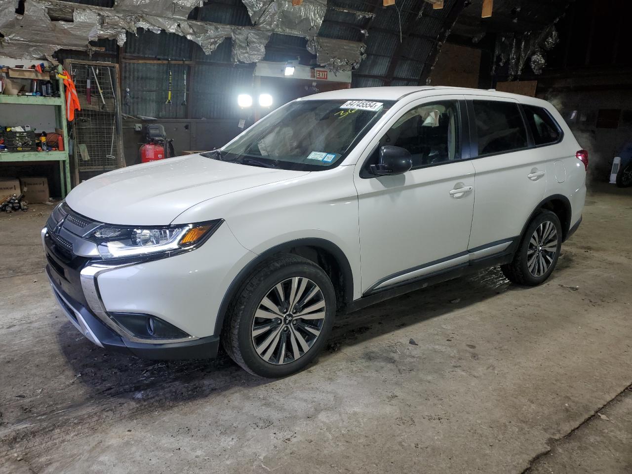 MITSUBISHI OUTLANDER 2019