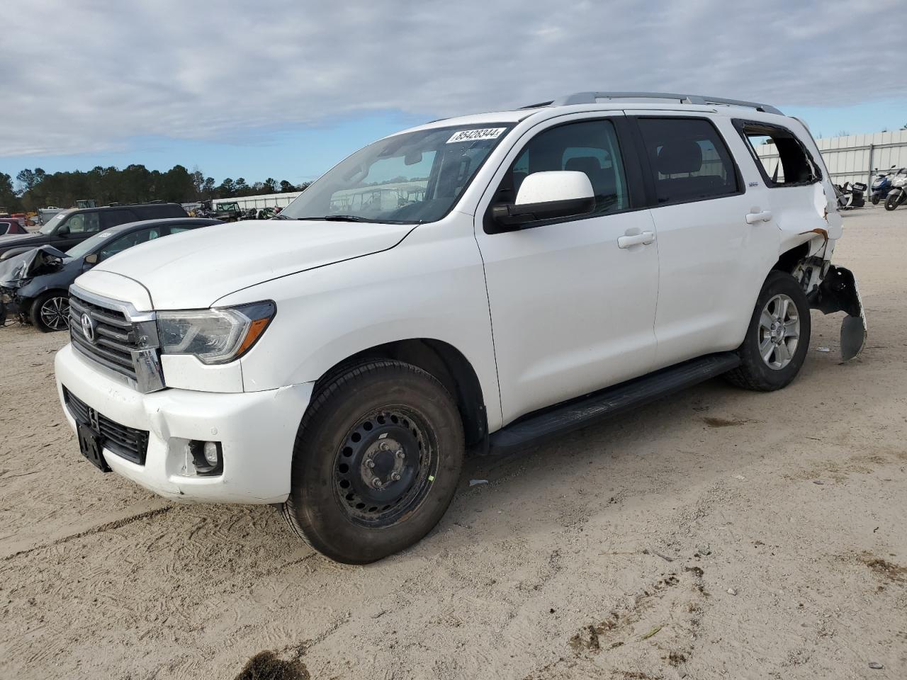 TOYOTA SEQUOIA SR 2018