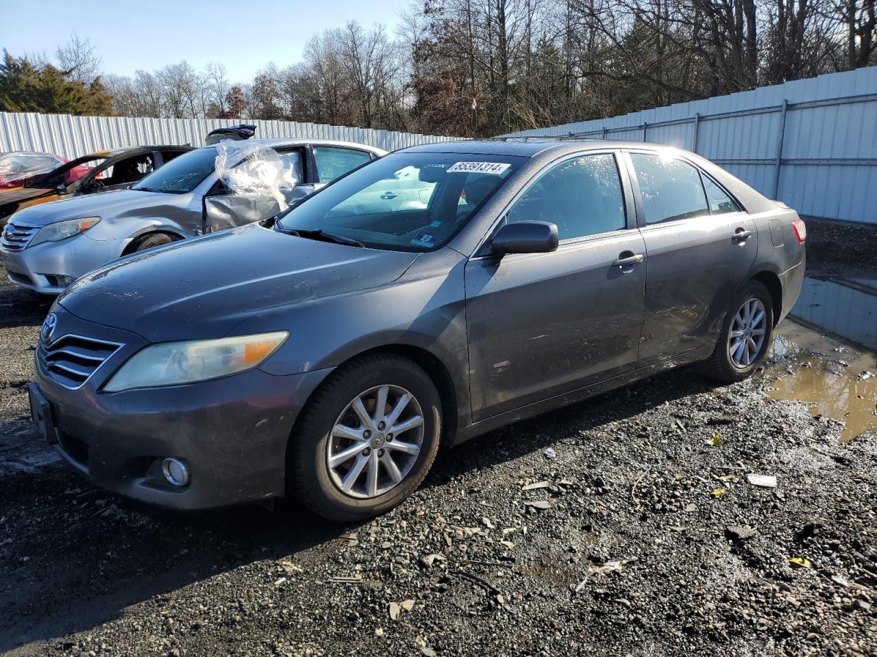 TOYOTA CAMRY BASE 2011