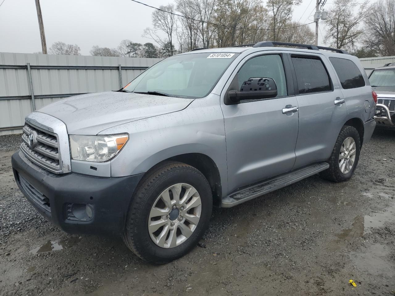 TOYOTA SEQUOIA PL 2011