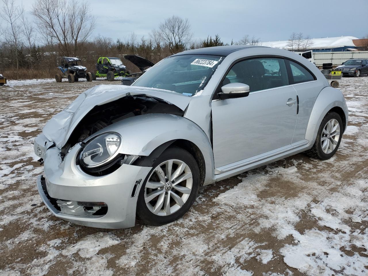 VOLKSWAGEN BEETLE 2013