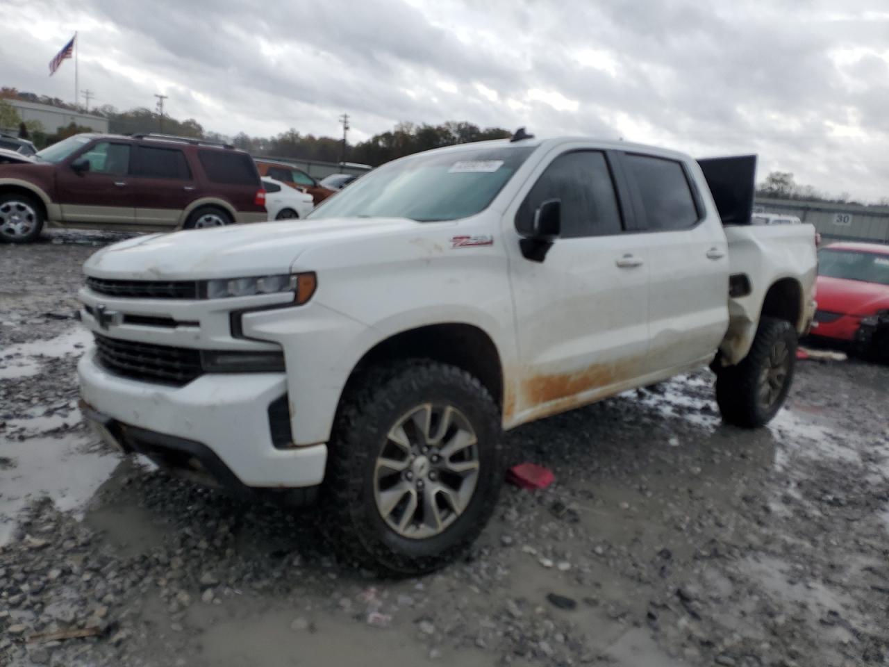 CHEVROLET SILVERADO 2021