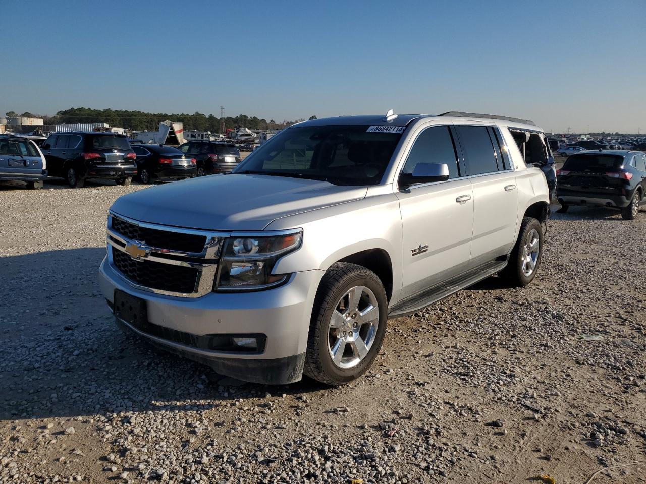 CHEVROLET SUBURBAN C 2016