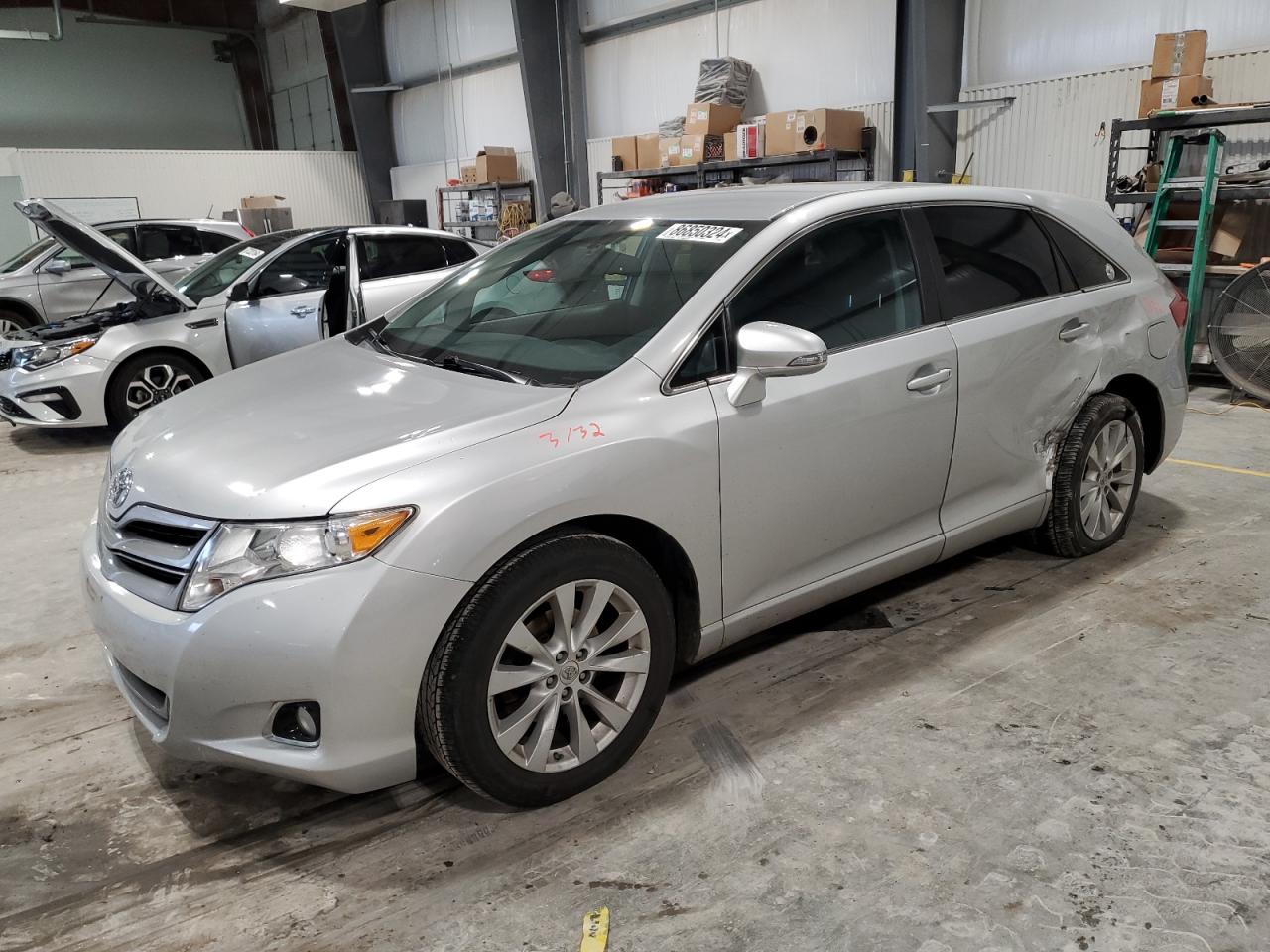 TOYOTA VENZA LE 2013