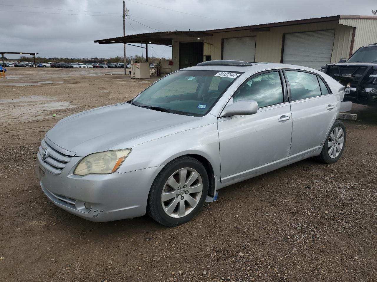 TOYOTA AVALON XL 2006