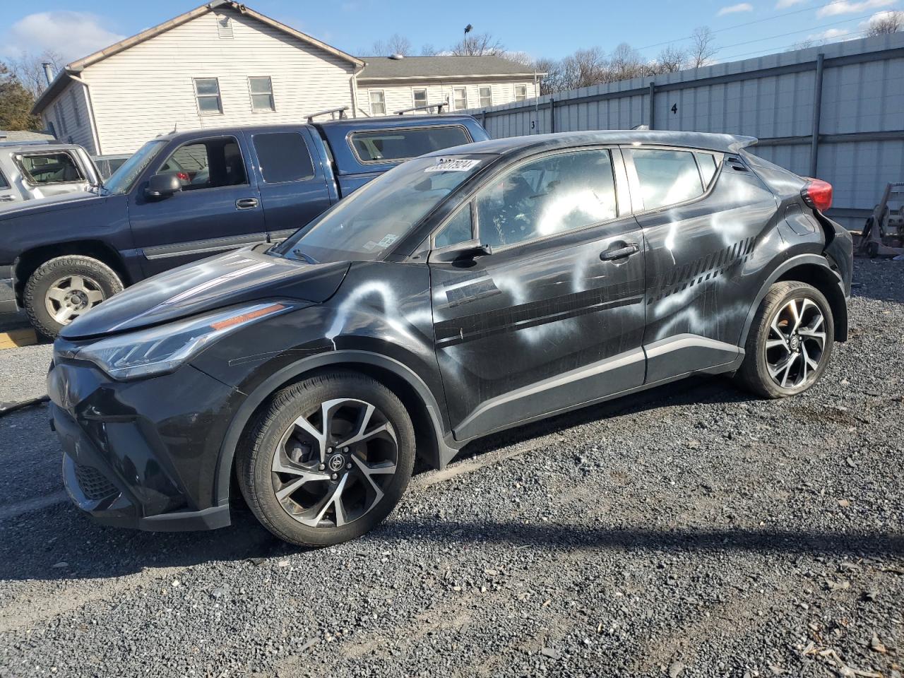 TOYOTA C-HR XLE 2020