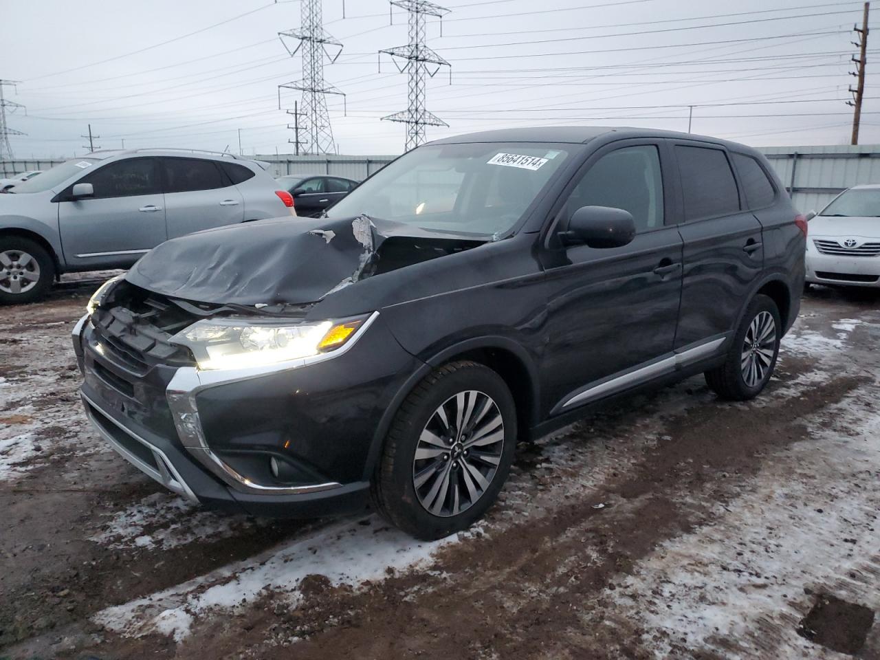 MITSUBISHI OUTLANDER 2019