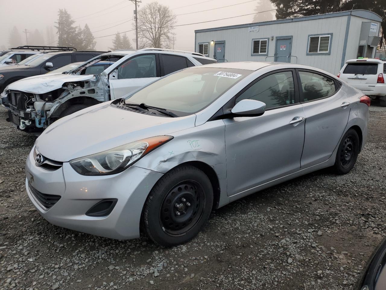HYUNDAI ELANTRA GL 2011
