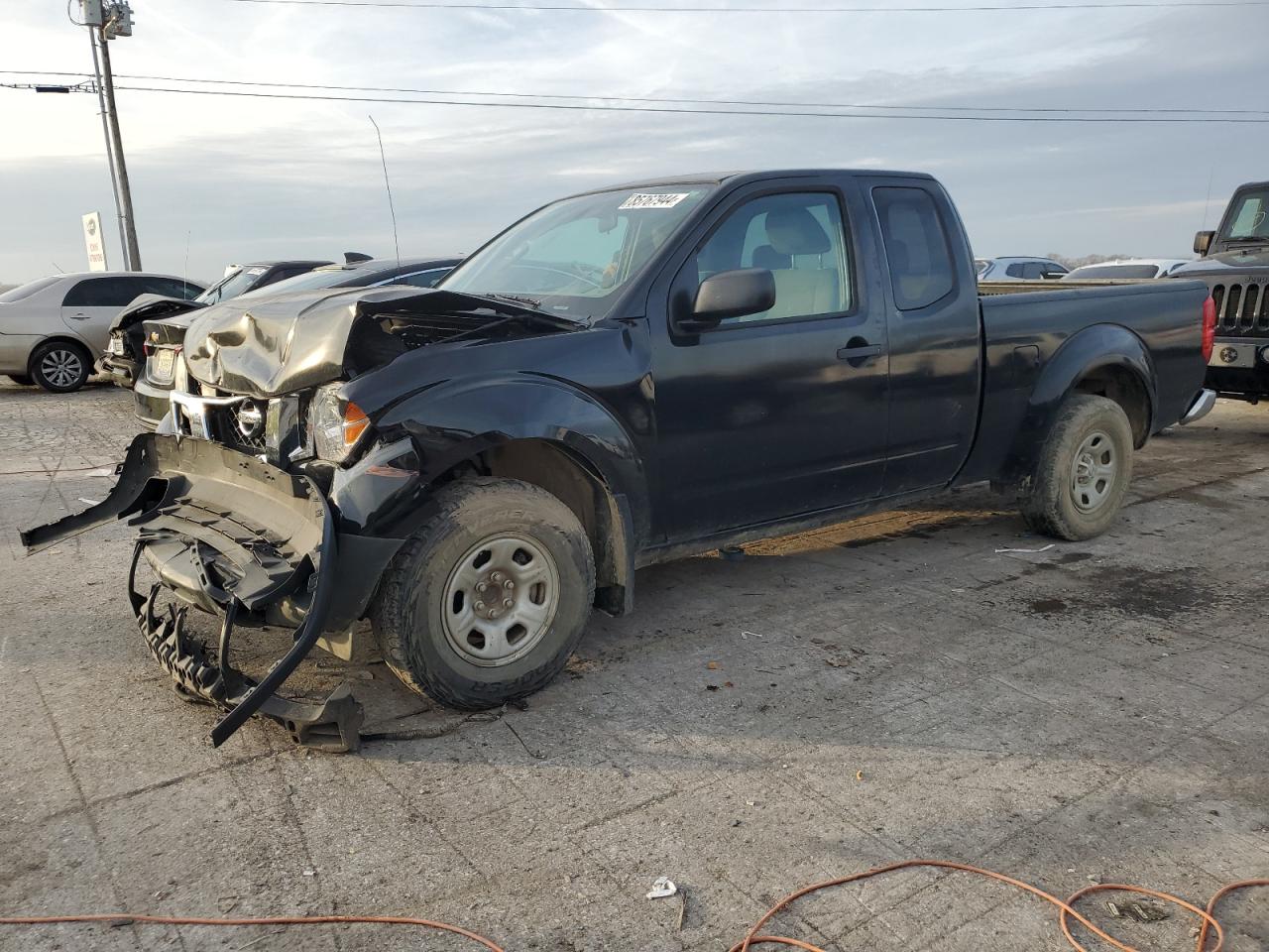 NISSAN FRONTIER 2015