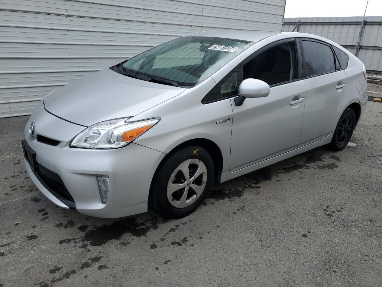 TOYOTA PRIUS 2015