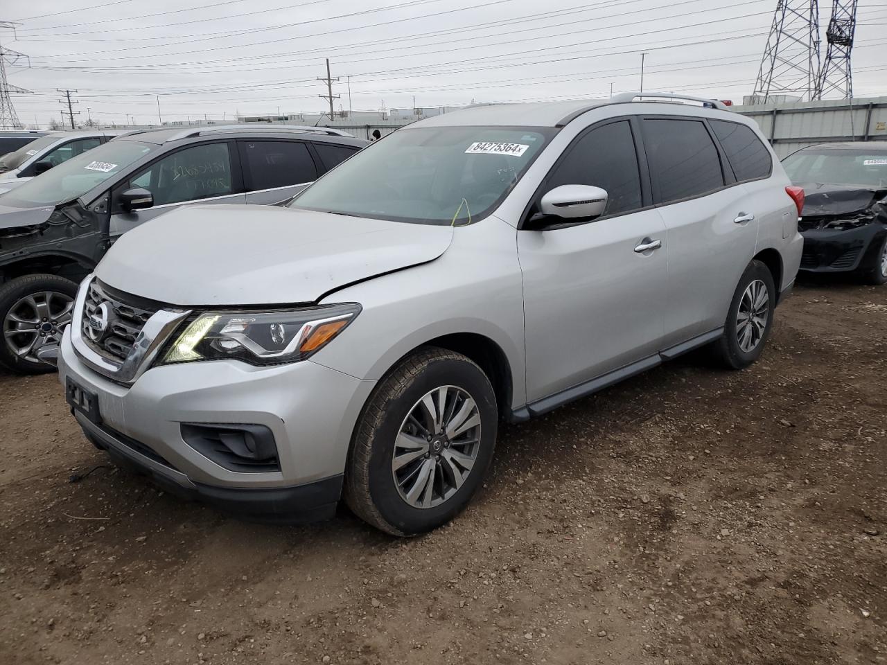 NISSAN PATHFINDER 2017