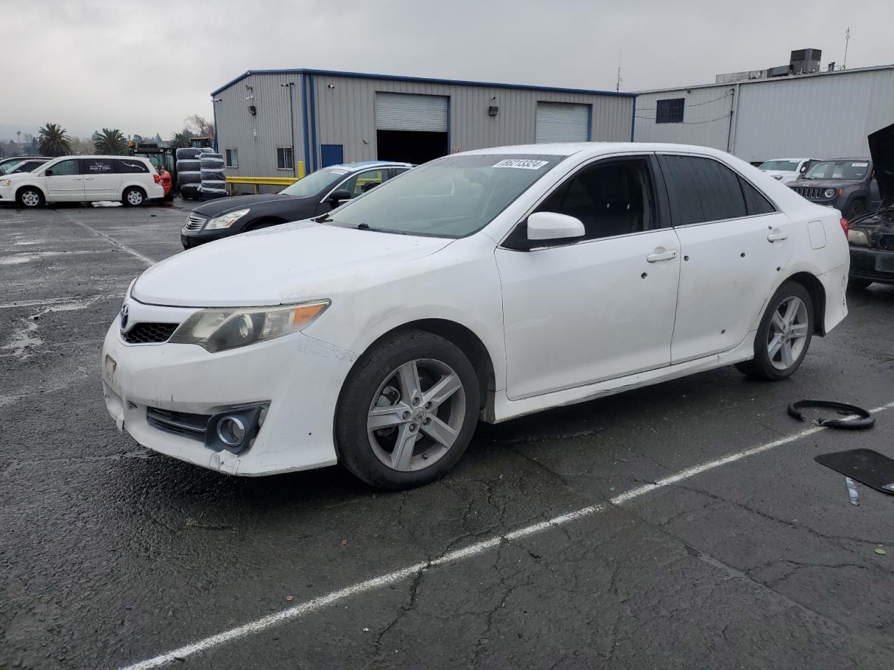 TOYOTA CAMRY BASE 2012