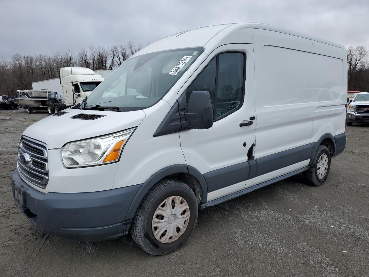 FORD TRANSIT T- 2015