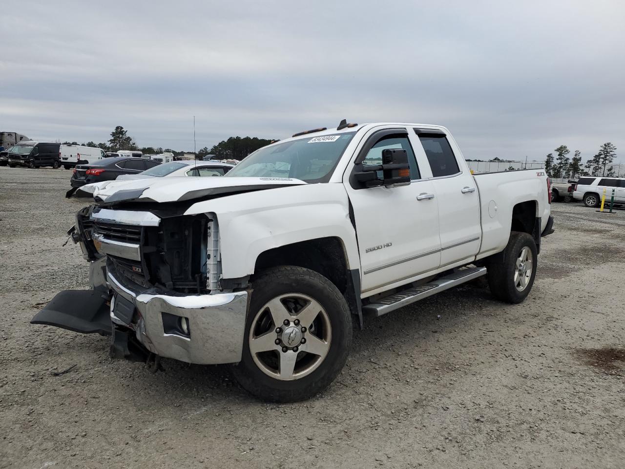 CHEVROLET SILVERADO 2015