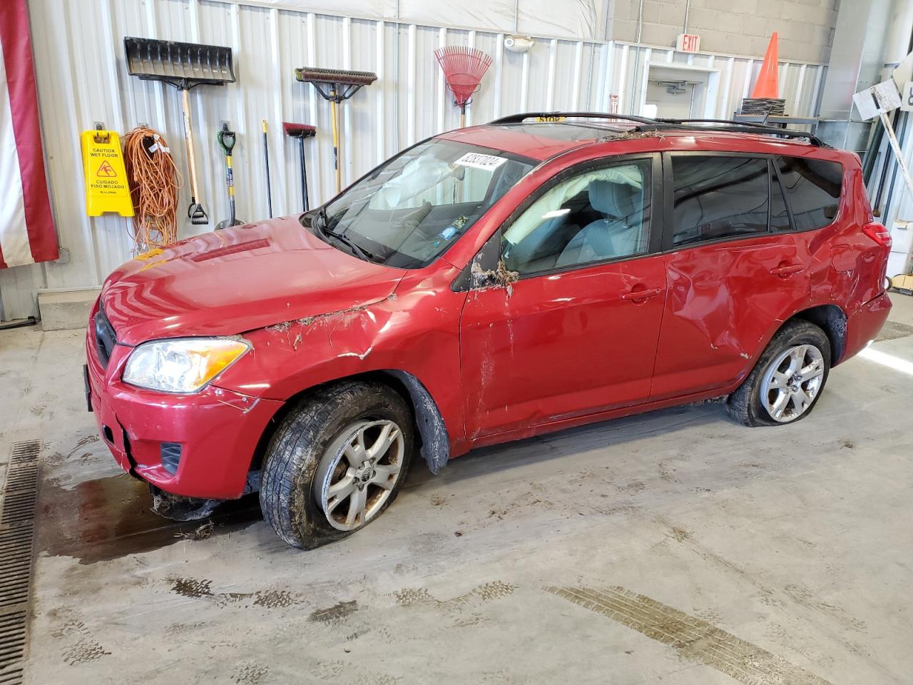 TOYOTA RAV4 2011