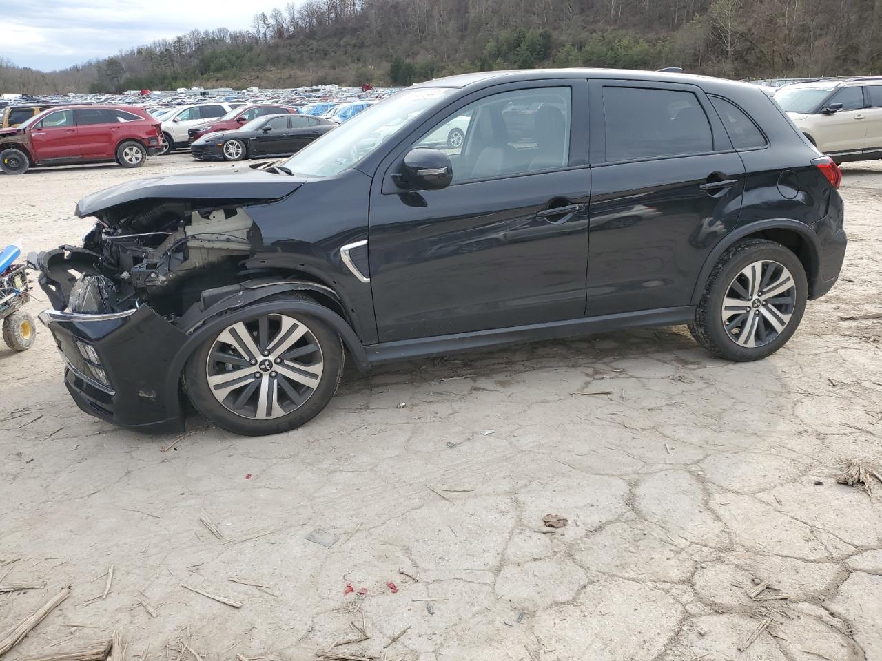 MITSUBISHI OUTLANDER 2022