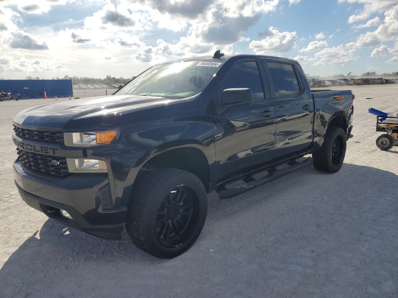 CHEVROLET SILVERADO 2021