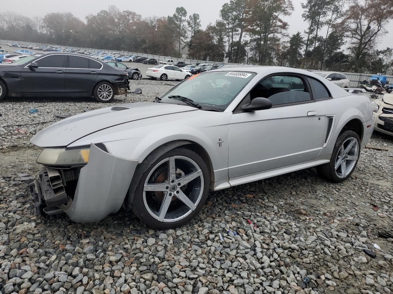 FORD MUSTANG 2002