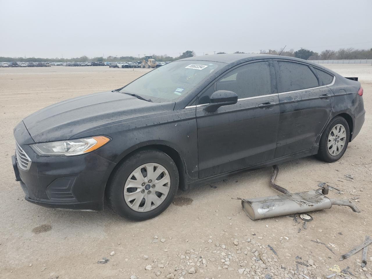 FORD FUSION S 2019