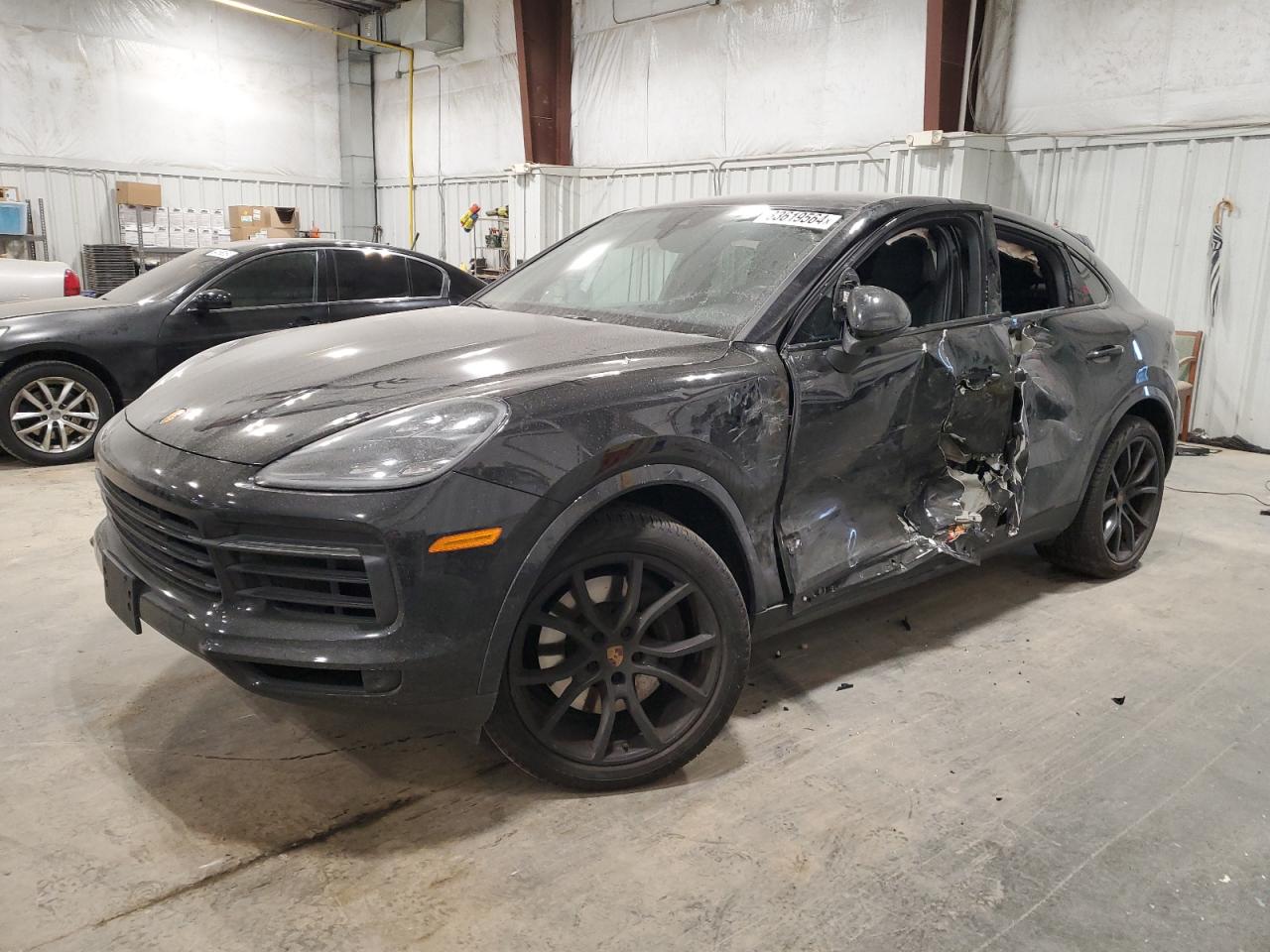 PORSCHE CAYENNE CO 2021