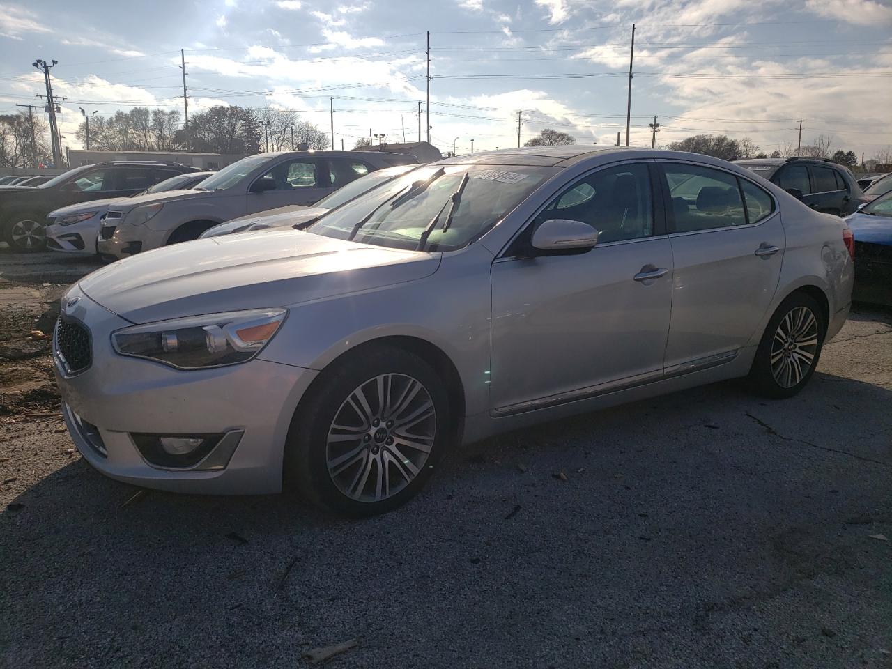 KIA CADENZA LU 2016