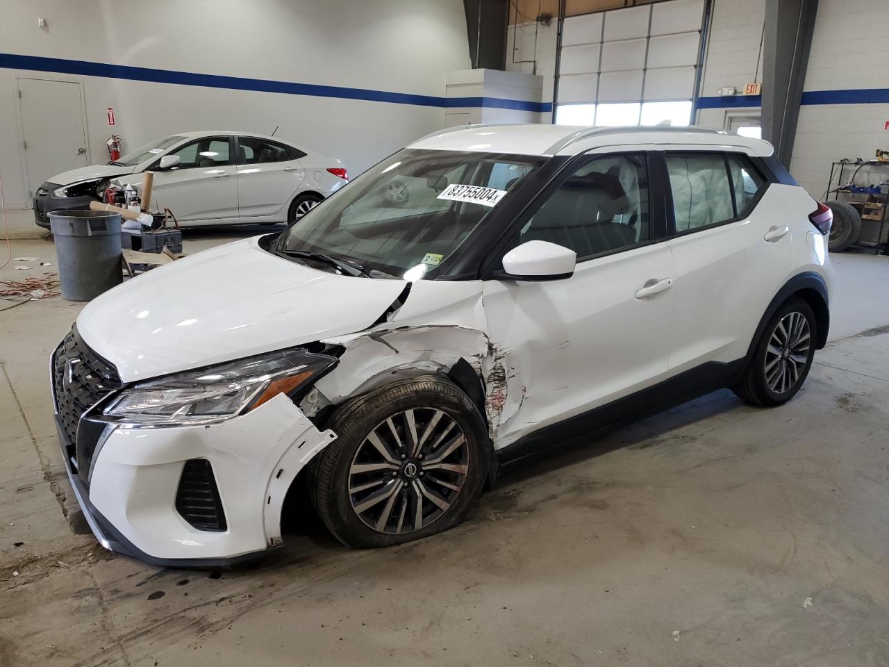 NISSAN KICKS SV 2021