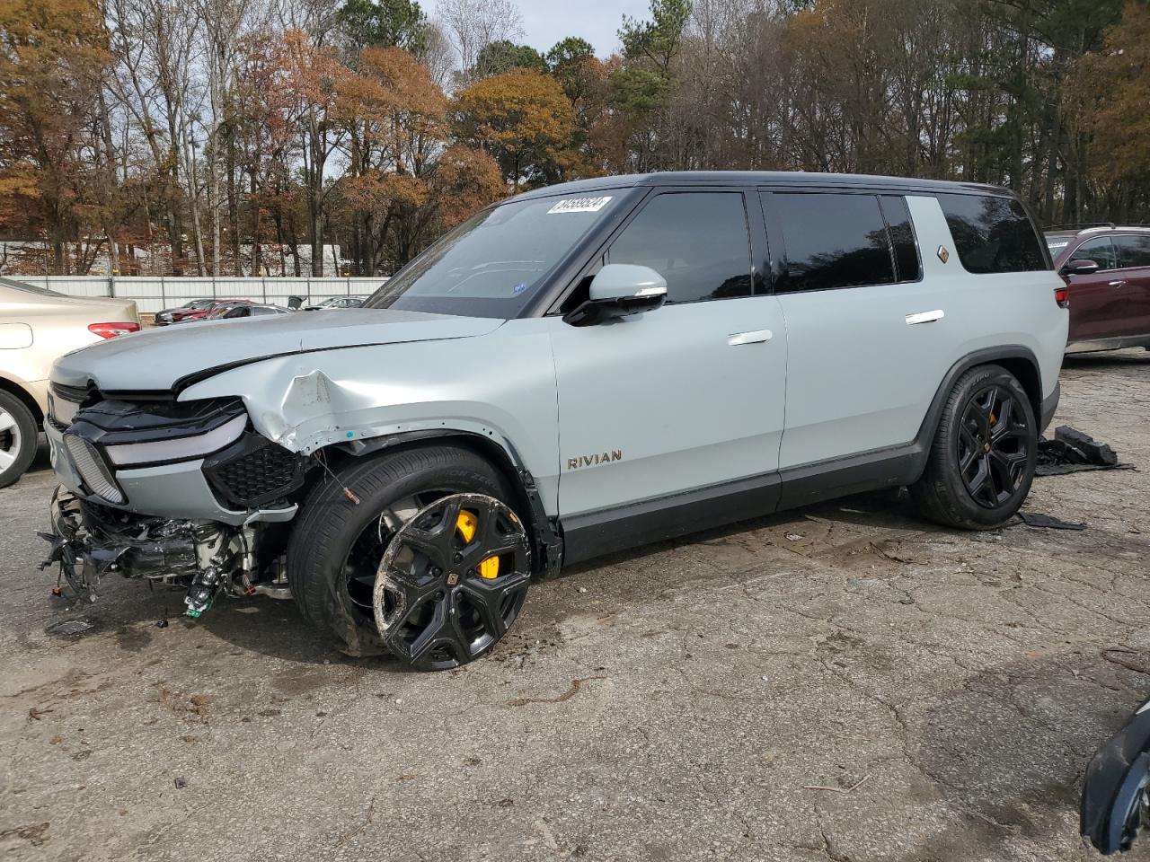 RIVIAN R1S ADVENT 2024